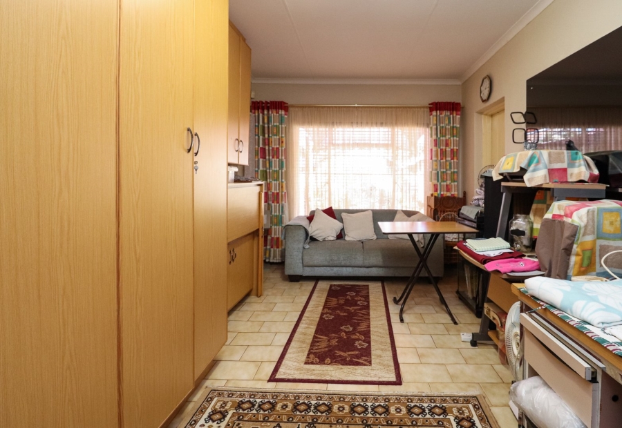 3 Bedroom Property for Sale in Flimieda North West